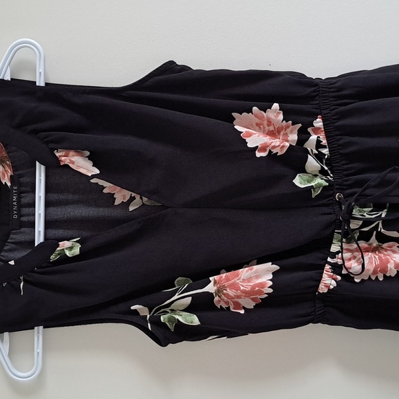 Dynamite Floral Dress - Picture 2 of 4